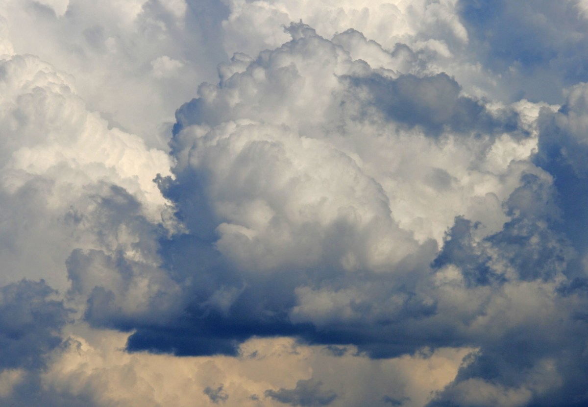 cloud final fantasy
